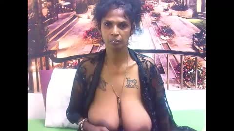 Snapshot of sexyva4u2luv chatting on 03-05-25, 11:05 sexyva4u2luv online show from 03-05-25, 11:05