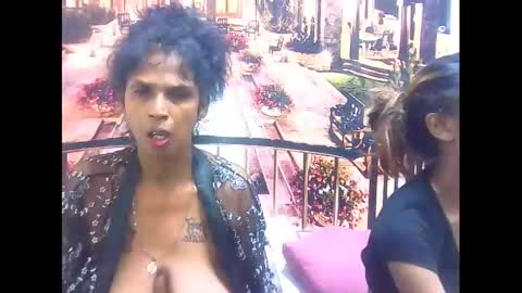 Snapshot of sexyva4u2luv chatting on 03-06-25, 09:03 sexyva4u2luv online show from 03-06-25, 09:03