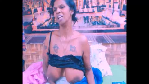 Snapshot of sexyva4u2luv chatting on 10-02-25, 03:30 sexyva4u2luv online show from 10-02-25, 03:30