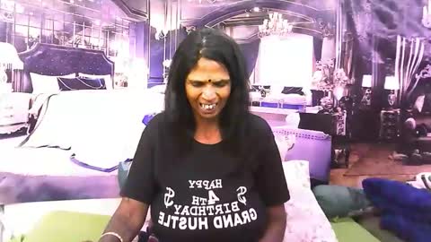 Snapshot of sexyva4u2luv chatting on 11-04-25, 03:11 sexyva4u2luv online show from 11-04-25, 03:11