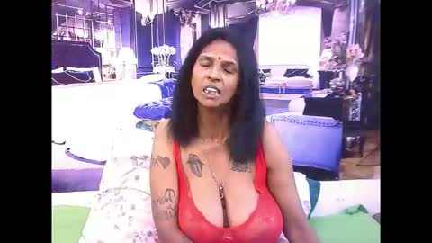 Snapshot of sexyva4u2luv chatting on 11-07-25, 07:47 sexyva4u2luv online show from 11-07-25, 07:47