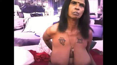 Snapshot of sexyva4u2luv chatting on 11-15-25, 12:08 sexyva4u2luv online show from 11-15-25, 12:08