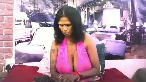 Snapshot of sexyva4u2luv chatting on 11-16-25, 06:24 sexyva4u2luv online show from 11-16-25, 06:24