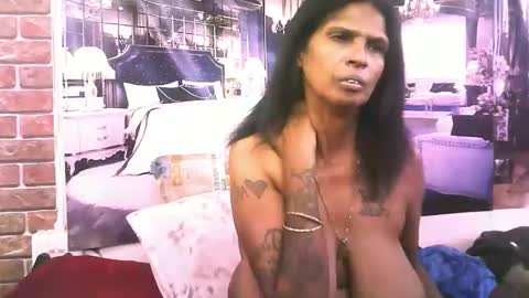 Snapshot of sexyva4u2luv chatting on 11-29-25, 08:34 sexyva4u2luv online show from 11-29-25, 08:34