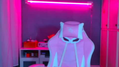 sexyvilleboy1 online show from 09-22-25, 11:40