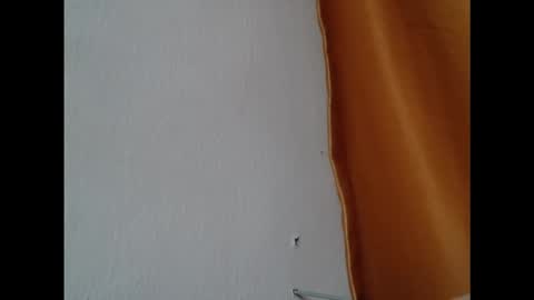 Snapshot of sexyxbunnyxx chatting on 11-03-25, 06:03 Blue online show from 11-03-25, 06:03