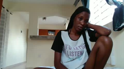 Snapshot of sexyy_janey chatting on 01-05-25, 08:54 Janey online show from 01-05-25, 08:54