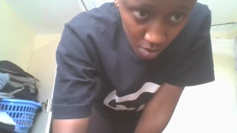 Mel online show from 10-10-25, 10:47