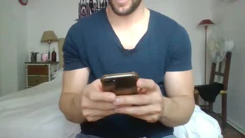 Snapshot of sexyyphilip chatting on 12-27-24, 08:18 sexyyphilip online show from 12-27-24, 08:18