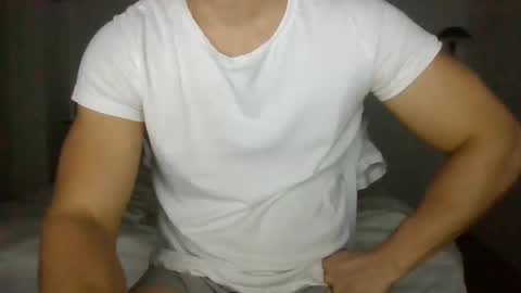 Snapshot of sexyyphilip chatting on 02-12-25, 02:56 sexyyphilip online show from 02-12-25, 02:56