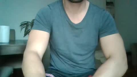 Snapshot of sexyyphilip chatting on 04-26-26, 08:39 sexyyphilip online show from 04-26-26, 08:39