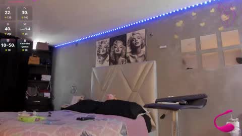 Snapshot of sexyzoe_69 chatting on 05-16-26, 09:24 Alexa online show from 05-16-26, 09:24