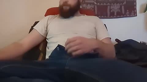 Snapshot of sg556 chatting on 11-14-25, 11:57 Gee online show from 11-14-25, 11:57