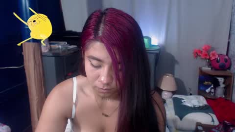 Snapshot of shaden_1 chatting on 12-17-24, 02:01 Liz online show from 12-17-24, 02:01