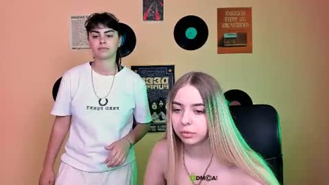 shadow_kiss online show from 07-11-26, 08:28