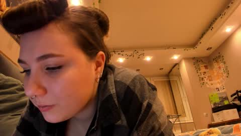 shadow_raffi online show from 11-01-25, 03:19