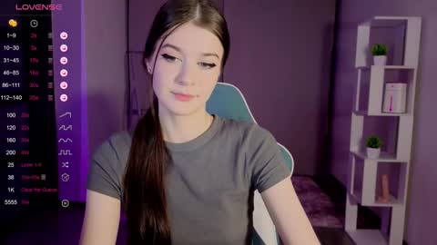 Snapshot of shadowlaceee chatting on 11-11-25, 05:02 shadowlaceee online show from 11-11-25, 05:02