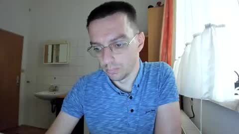 Snapshot of shadowvice chatting on 06-10-26, 05:01 shadowvice online show from 06-10-26, 05:01