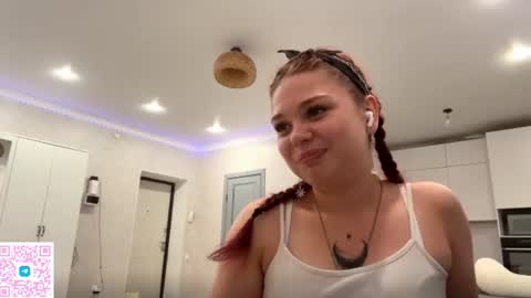 shaecatalina online show from 07-21-26, 08:33
