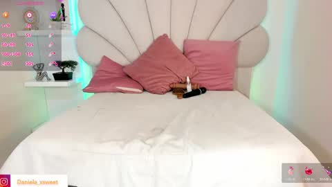 Snapshot of shairytovar chatting on 05-26-26, 06:09 shairytovar online show from 05-26-26, 06:09