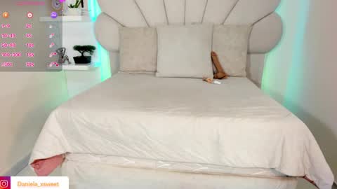 Snapshot of shairytovar chatting on 05-29-26, 06:44 shairytovar online show from 05-29-26, 06:44