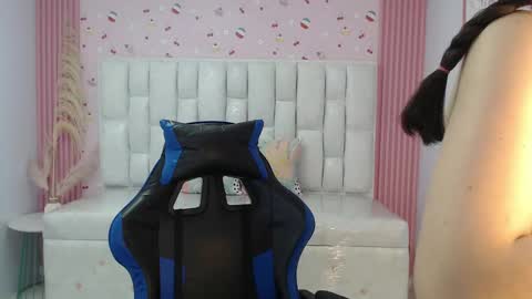 Shalon  online show from 09-22-25, 01:13