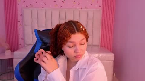 Shalon  online show from 06-11-26, 01:31