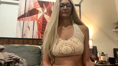 Shaman Woman online show from 11-07-25, 05:07