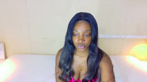 Snapshot of shamira_moore chatting on 10-29-25, 07:48 Catalina online show from 10-29-25, 07:48