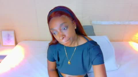 Catalina online show from 04-18-26, 06:01