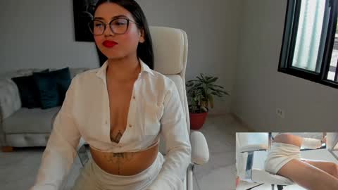 onlyfans shanabellucy online show from 01-22-25, 06:52