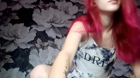 Lia online show from 10-05-25, 01:15