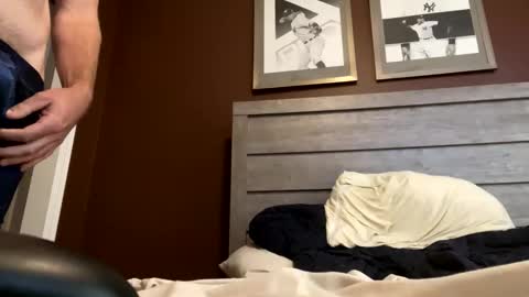 Snapshot of shaneconn1509 chatting on 10-14-25, 03:24 ShaneConn online show from 10-14-25, 03:24