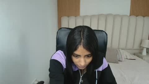 shanelle online show from 04-15-26, 03:13