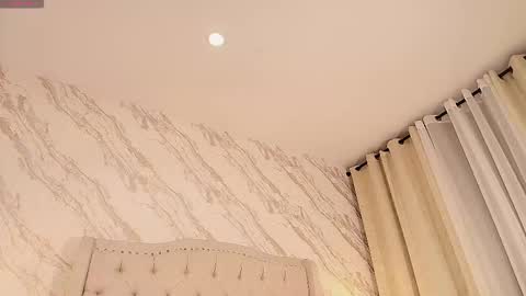 Snapshot of shanell__hott chatting on 12-03-25, 04:53 shanell online show from 12-03-25, 04:53