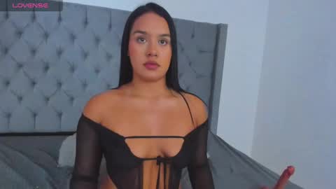 Snapshot of shanellblack chatting on 01-12-25, 02:30 ShanellBlack online show from 01-12-25, 02:30