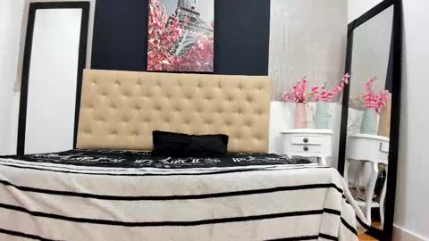 S H A N E L L E   online show from 02-13-25, 01:15