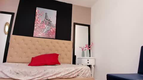 S H A N E L L E   online show from 03-05-25, 02:23