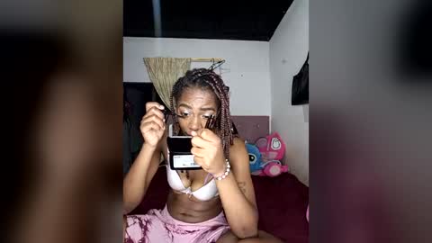 Snapshot of shanelle__ chatting on 07-28-26, 06:20 S H A N E L L E online show from 07-28-26, 06:20