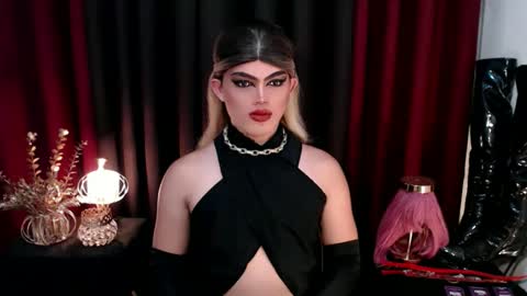 Snapshot of shanex01 chatting on 09-24-25, 01:47 Shane X online show from 09-24-25, 01:47