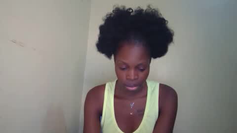 Snapshot of shania_sleigh chatting on 03-10-25, 07:07 shania_sleigh online show from 03-10-25, 07:07