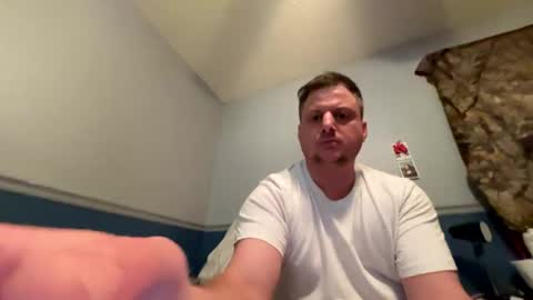 Snapshot of shankzilla chatting on 10-24-25, 03:25 shankzilla online show from 10-24-25, 03:25