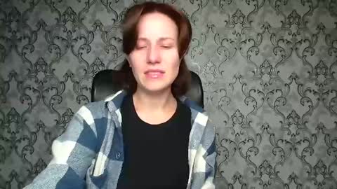 Shannen online show from 12-21-25, 10:11