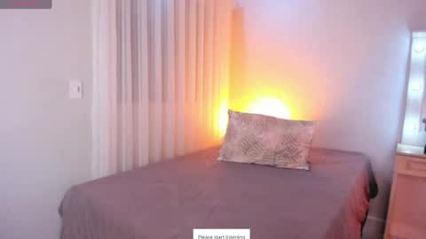 Snapshot of shannol_ryan chatting on 05-13-26, 01:25 Shannol online show from 05-13-26, 01:25