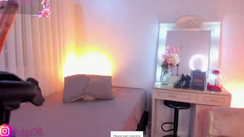 Snapshot of shannol_ryan chatting on 06-04-26, 01:00 Shannol online show from 06-04-26, 01:00