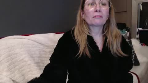 Shannon07 online show from 02-23-25, 01:13