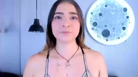 Snapshot of shanntal__ chatting on 09-19-25, 07:58 Shanntal  online show from 09-19-25, 07:58