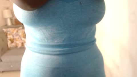 Snapshot of shanntall_tk chatting on 02-25-25, 12:13 shanntall_tk online show from 02-25-25, 12:13