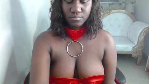 Snapshot of shanntall_tk chatting on 10-22-25, 08:19 shanntall_tk online show from 10-22-25, 08:19