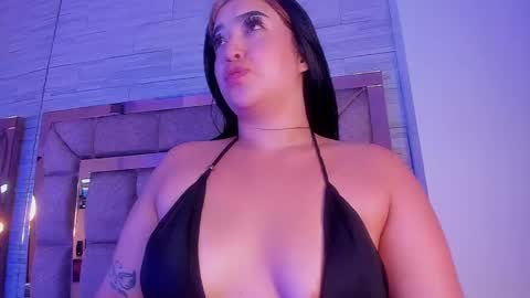 Snapshot of shanon_hughes chatting on 01-31-25, 07:18 shanon online show from 01-31-25, 07:18